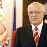 Presidente checo arriba a Chile y firmará acuerdo de cooperación turística